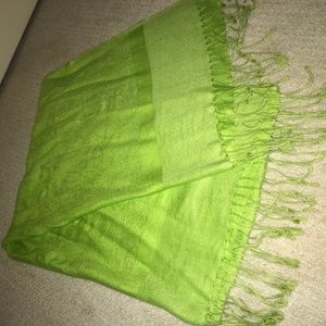 Green Pashmina Scarf 30% Silk, 70% Pashmina